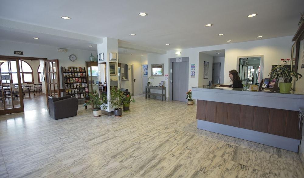 Hotel Medes II Лестартит Екстериор снимка