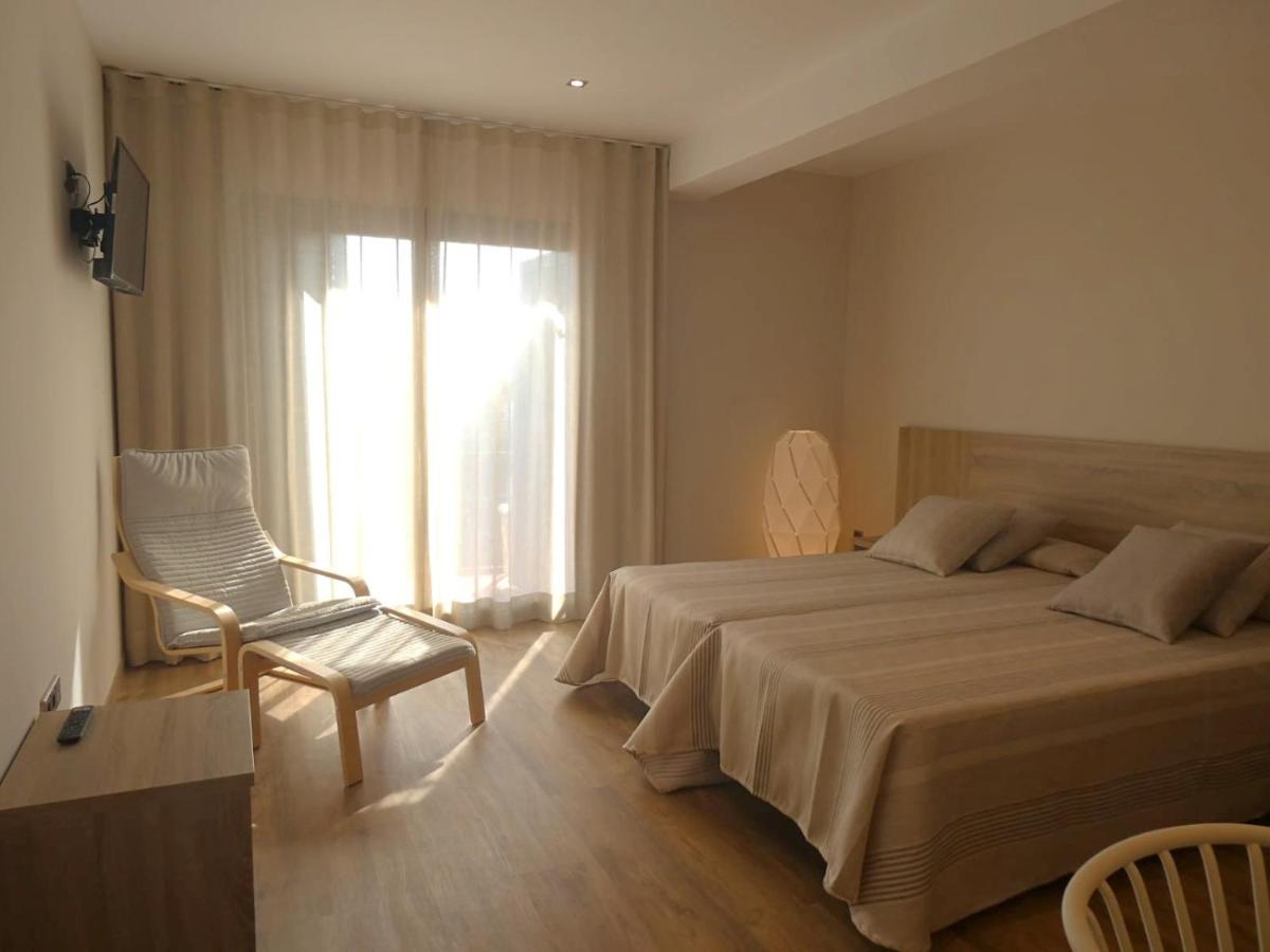 Hotel Medes II Лестартит Екстериор снимка