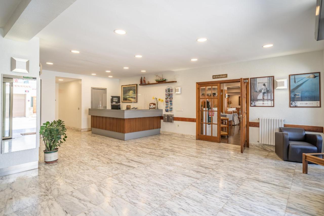 Hotel Medes II Лестартит Екстериор снимка