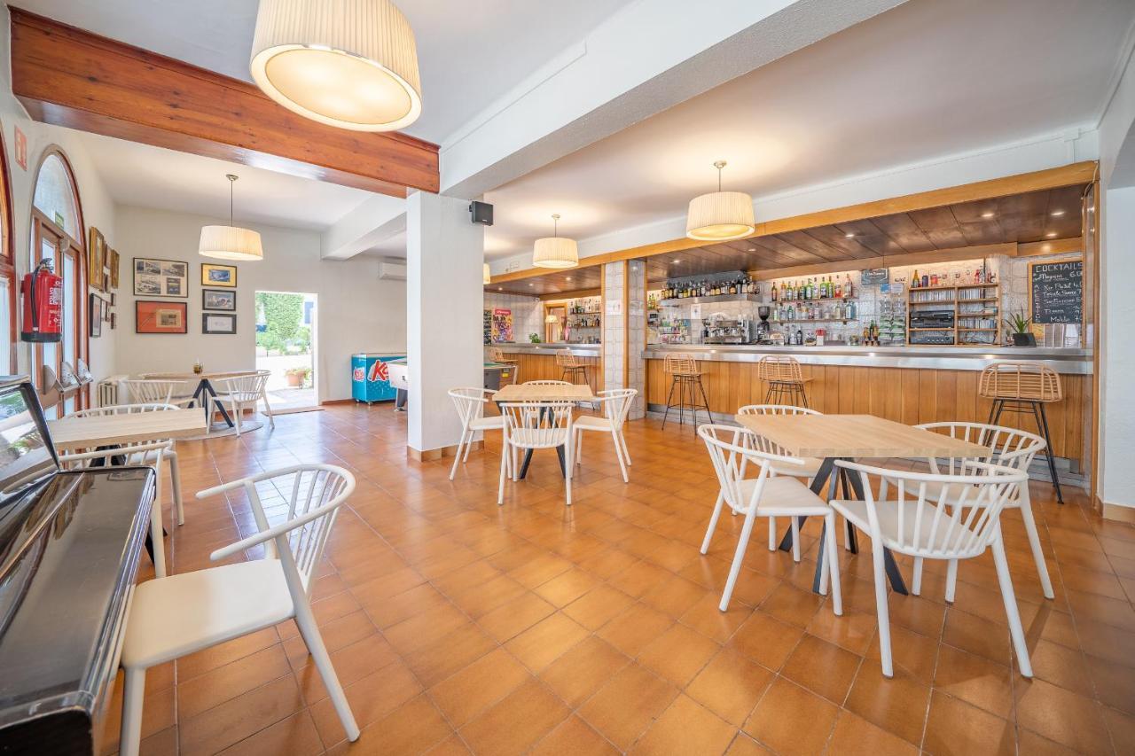 Hotel Medes II Лестартит Екстериор снимка