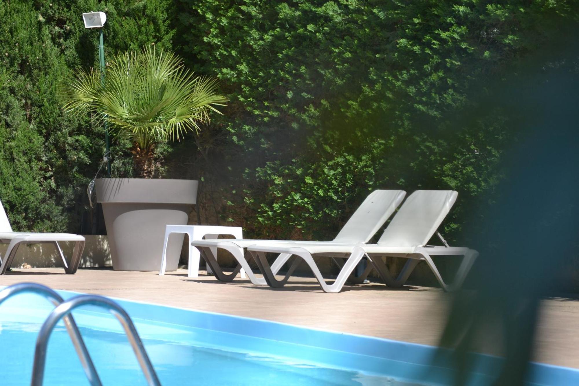 Hotel Medes II Лестартит Екстериор снимка