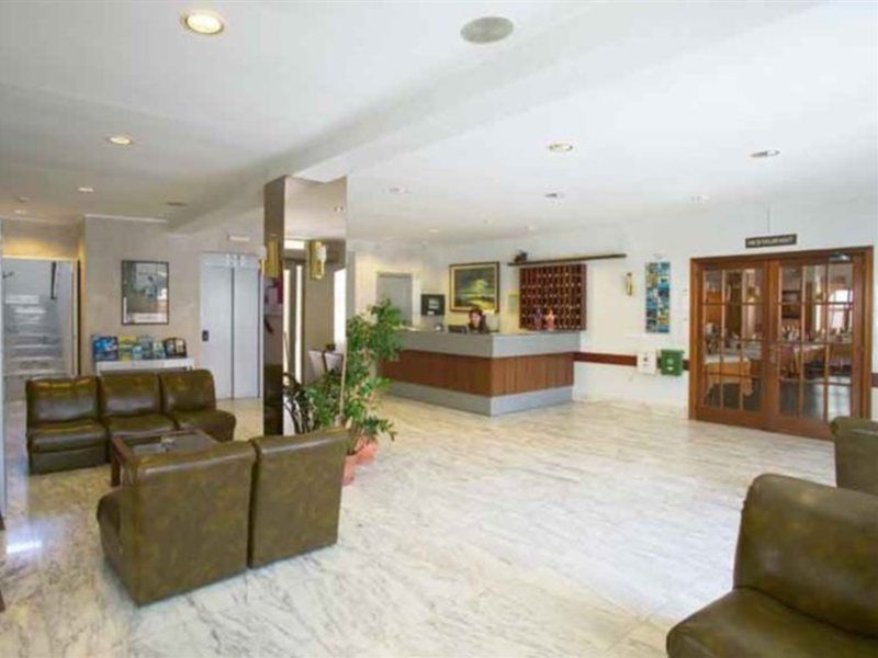 Hotel Medes II Лестартит Екстериор снимка
